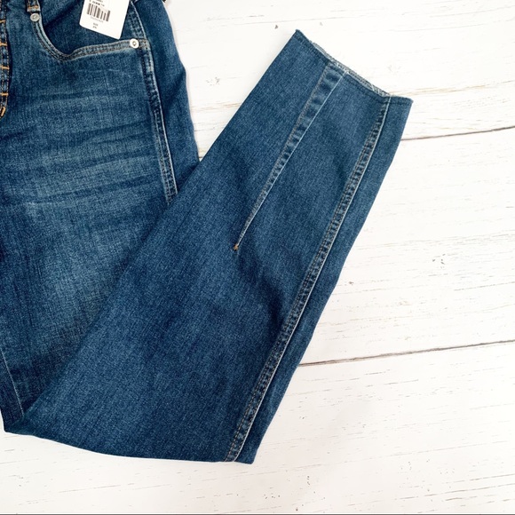 Brand New Anthropologie Pilcro buckled ultra high rise cropped slim jeans - Picture 4 of 9